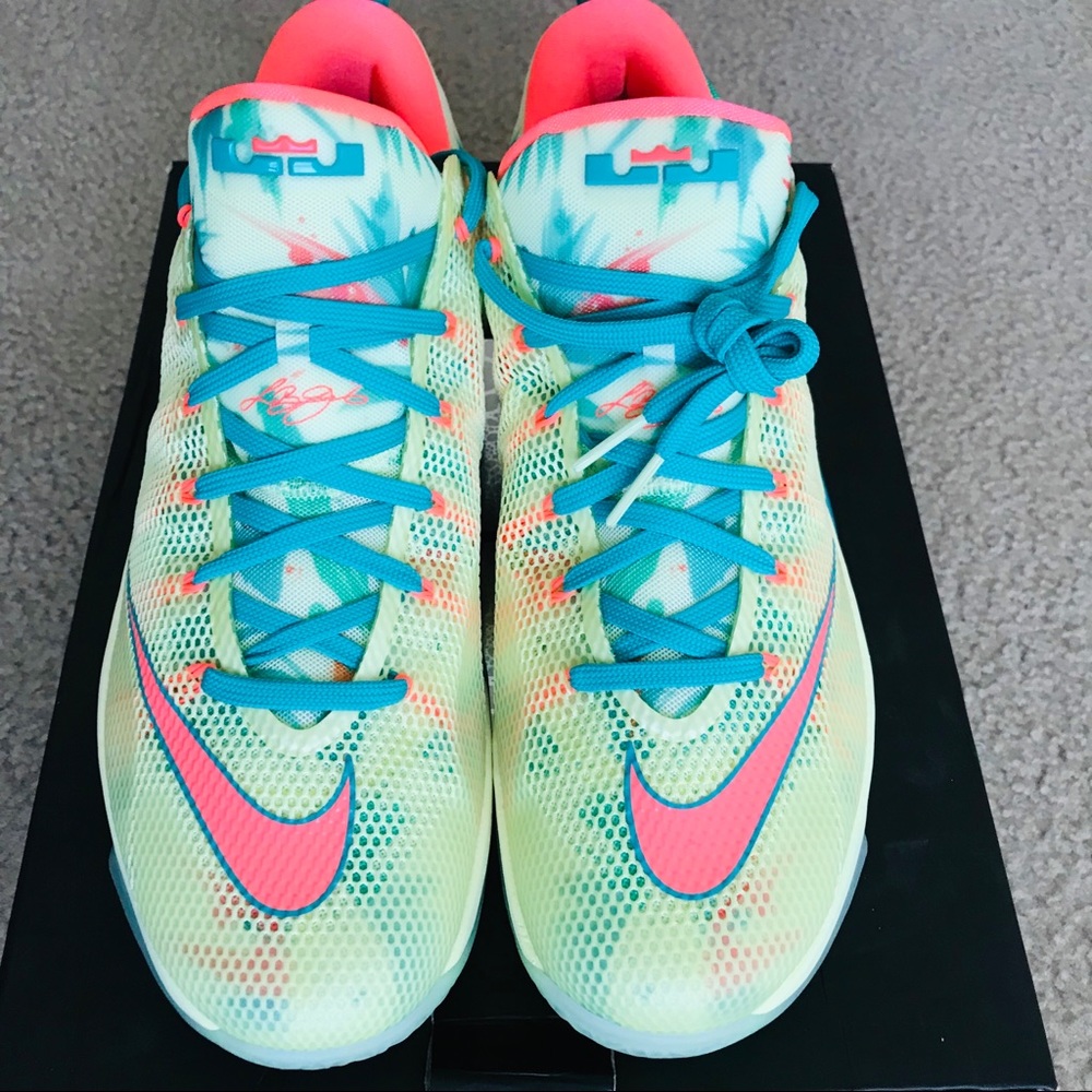 Nike LeBron 12 Low LeBronold Palmer Premium NEW - Picture 1 of 4